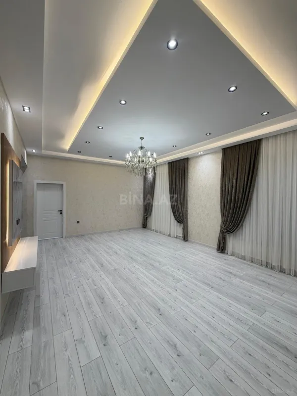 Satılır 6 otaqlı həyət evi 290 m²
