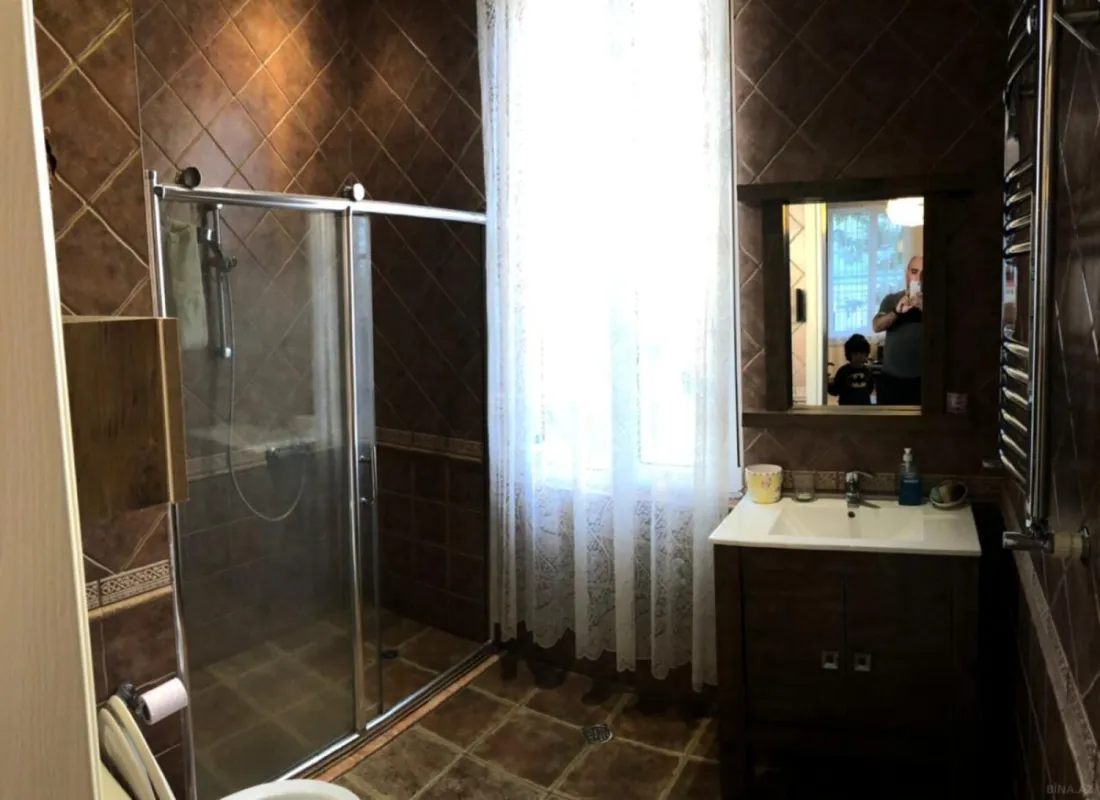 Kirayə verilir 5 otaqlı həyət evi 220 m²