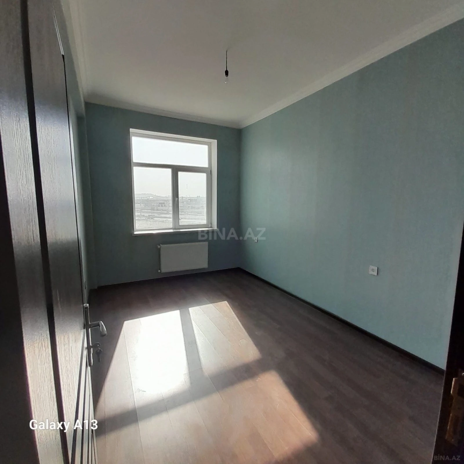 Satılır 3 otaqlı mənzil 76 m²