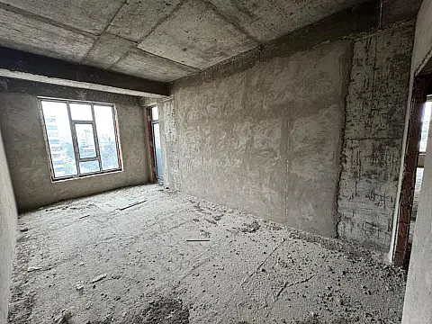 Satılır 3 otaqlı mənzil 150 m²