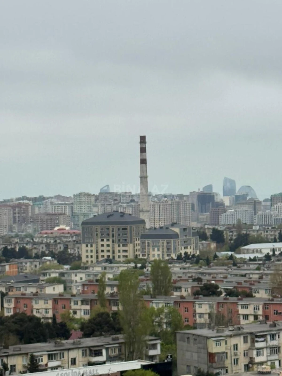 Satılır 3 otaqlı mənzil 150 m²