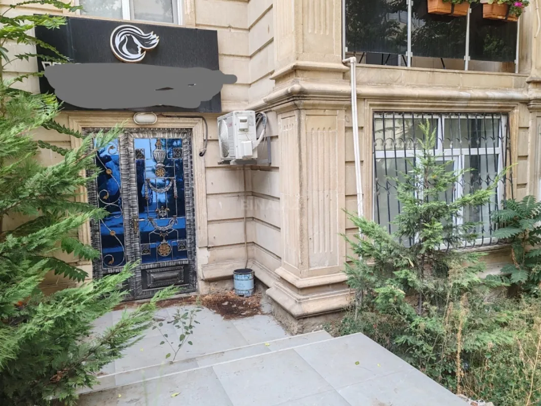 Satılır obyekt 108 m²