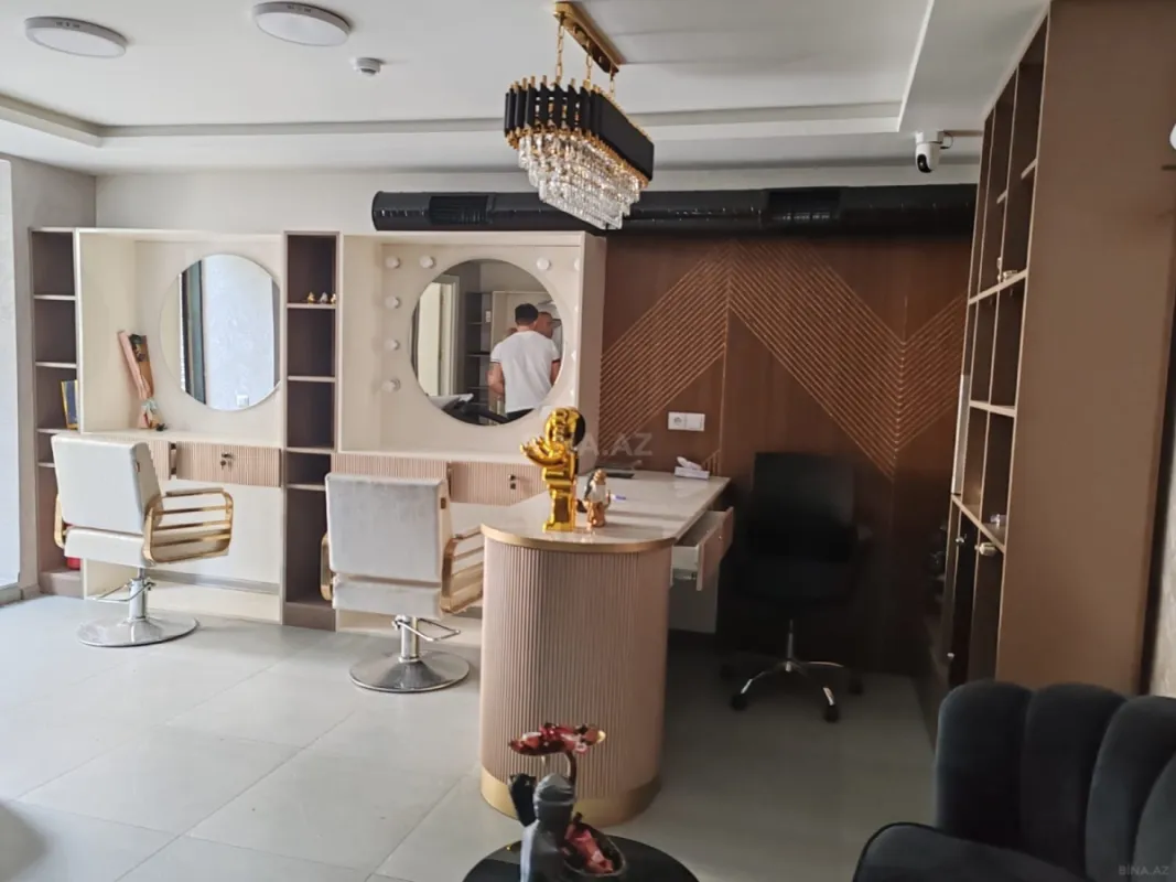 Satılır obyekt 108 m²