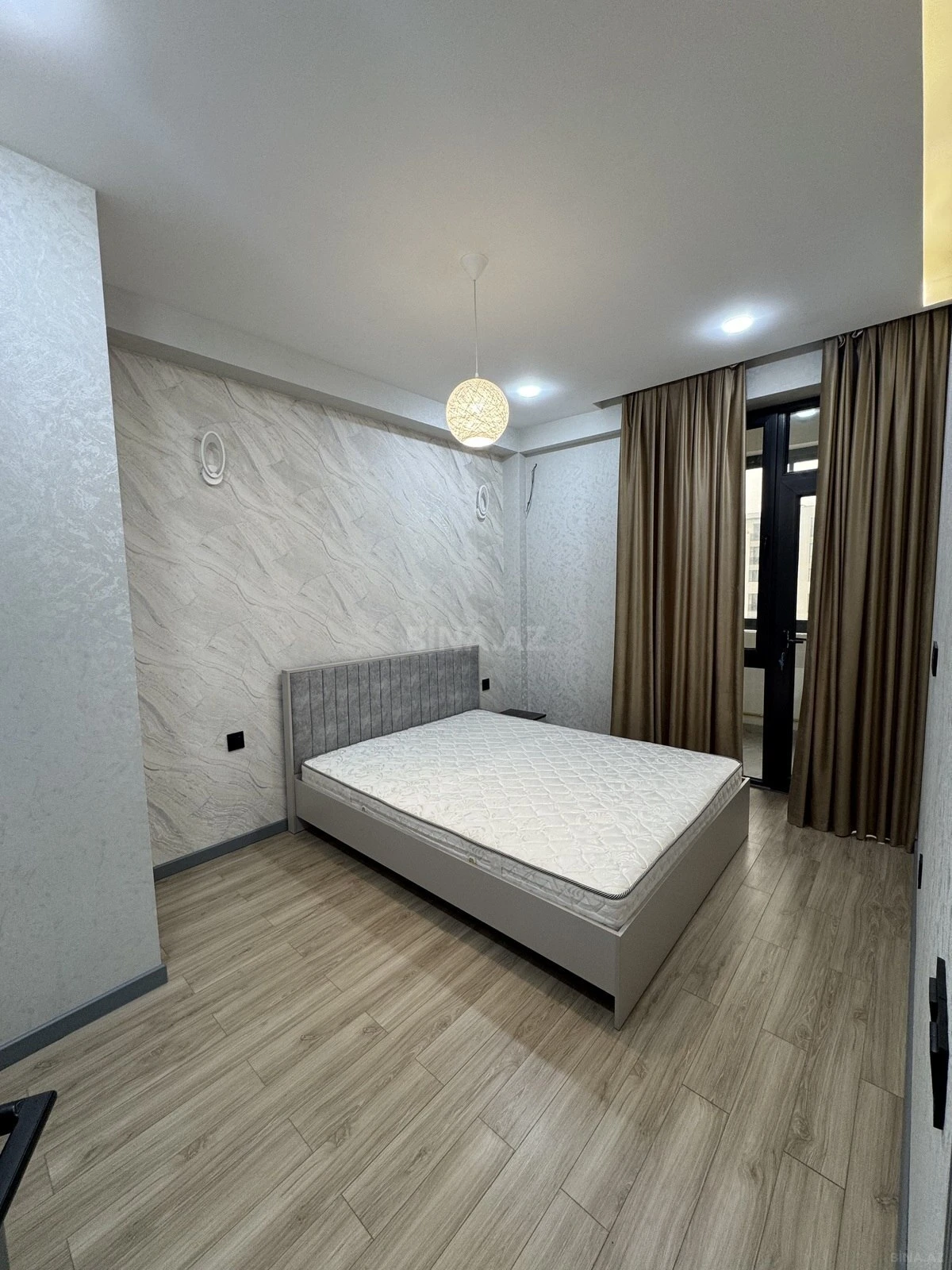 Kirayə verilir 2 otaqlı mənzil 50 m²