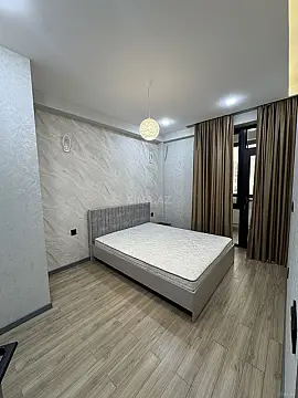 Kirayə verilir 2 otaqlı mənzil 50 m²
