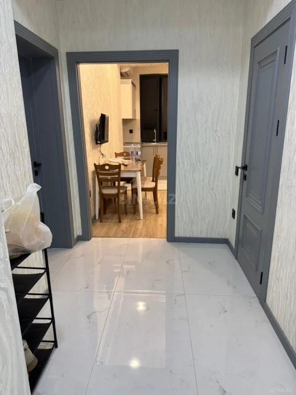 Kirayə verilir 2 otaqlı mənzil 50 m²