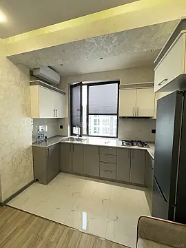 Kirayə verilir 2 otaqlı mənzil 50 m²