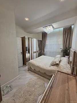 Satılır 2 otaqlı mənzil 60 m²