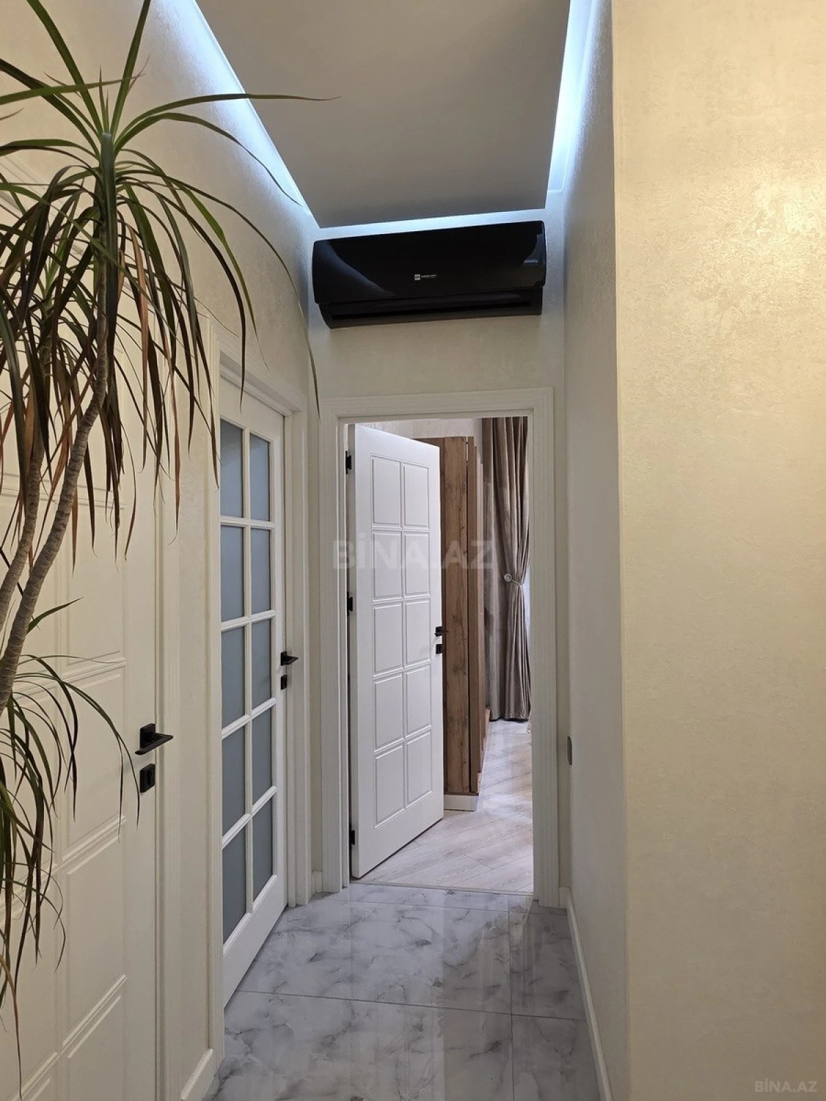 Satılır 2 otaqlı mənzil 60 m²