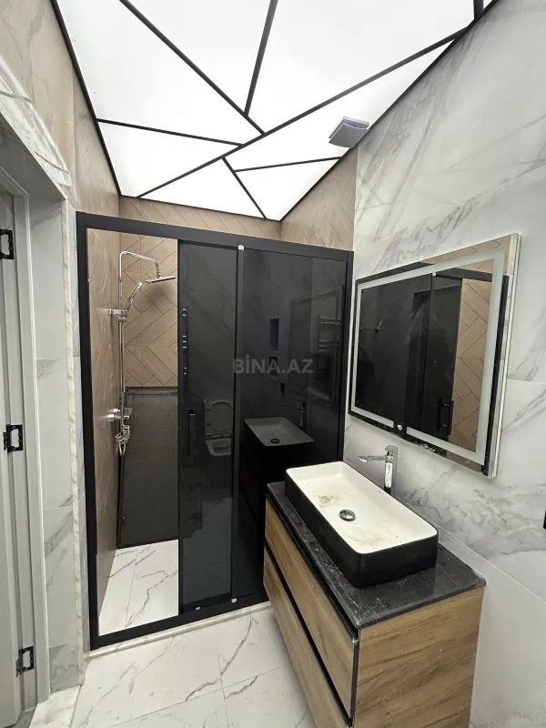 Satılır 5 otaqlı həyət evi 160 m²