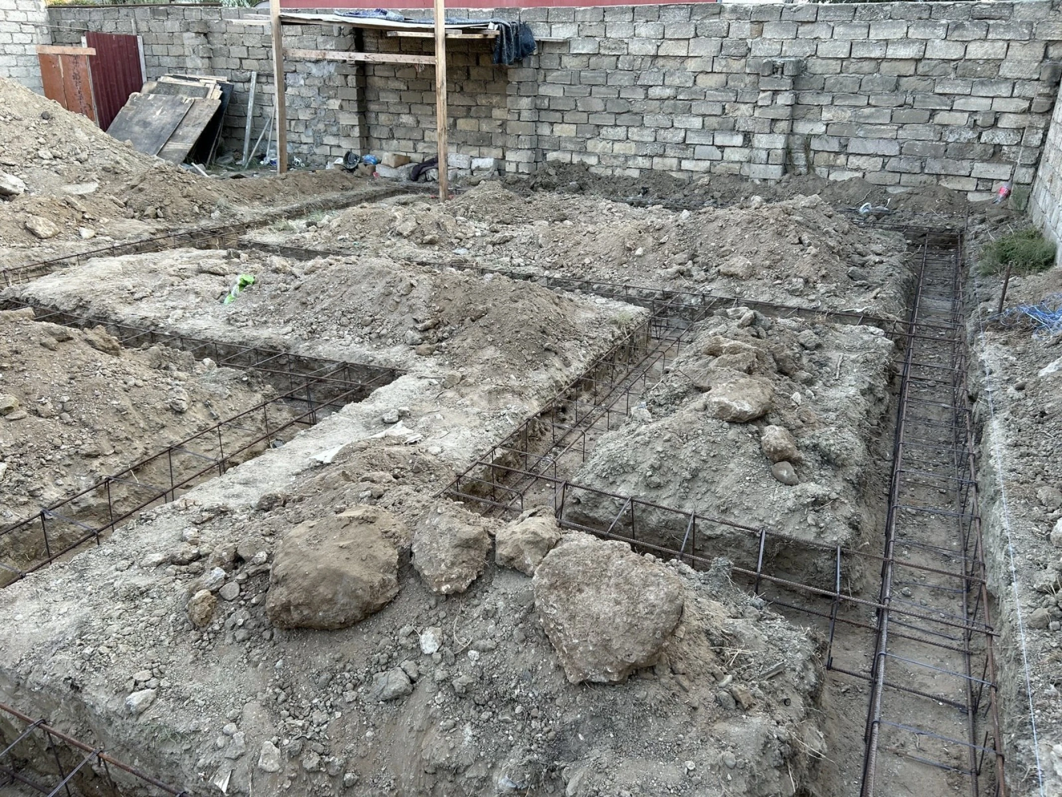 Satılır 5 otaqlı həyət evi 160 m²