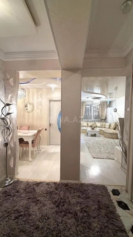Satılır 3 otaqlı mənzil 70 m²