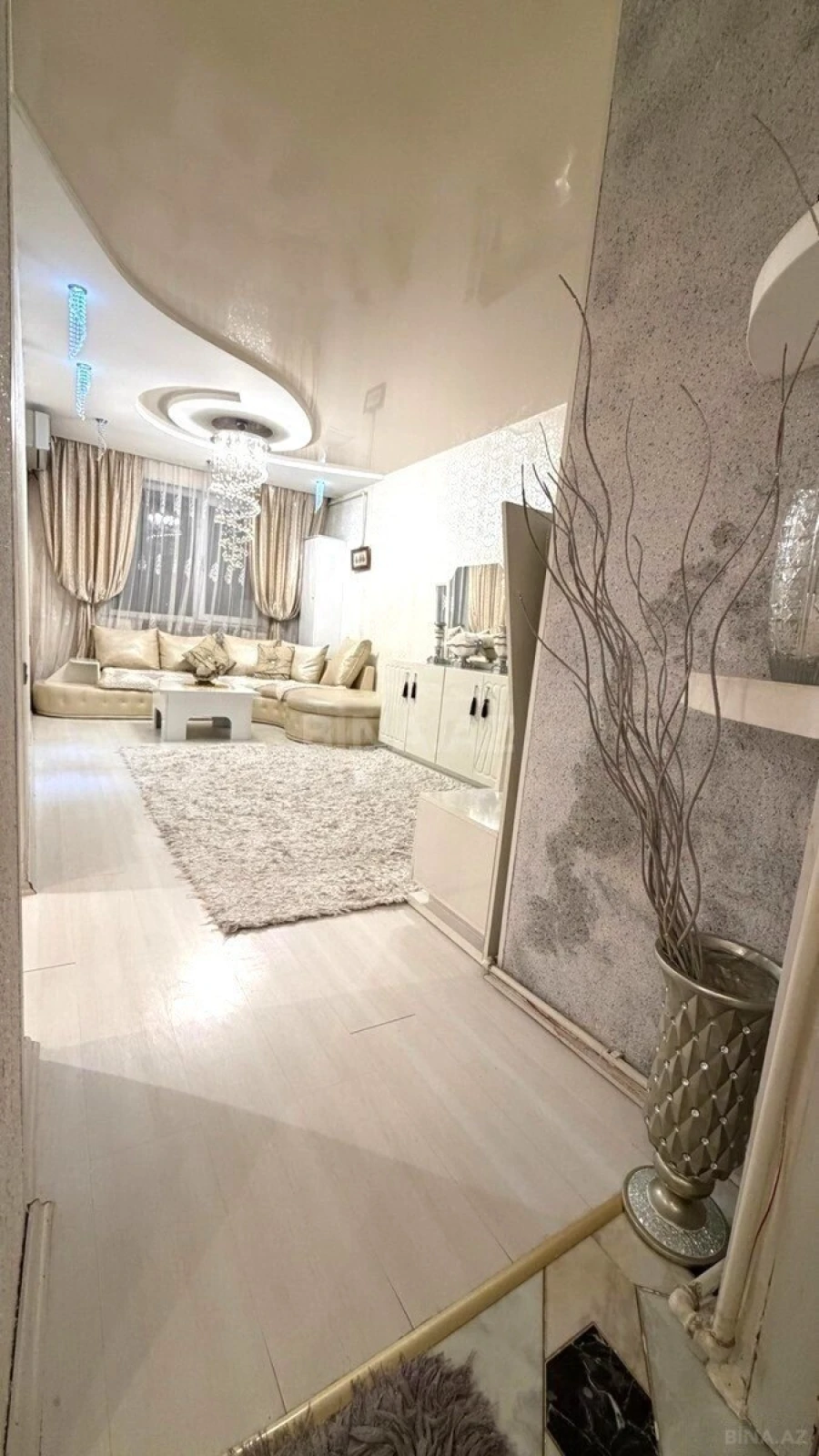 Satılır 3 otaqlı mənzil 70 m²