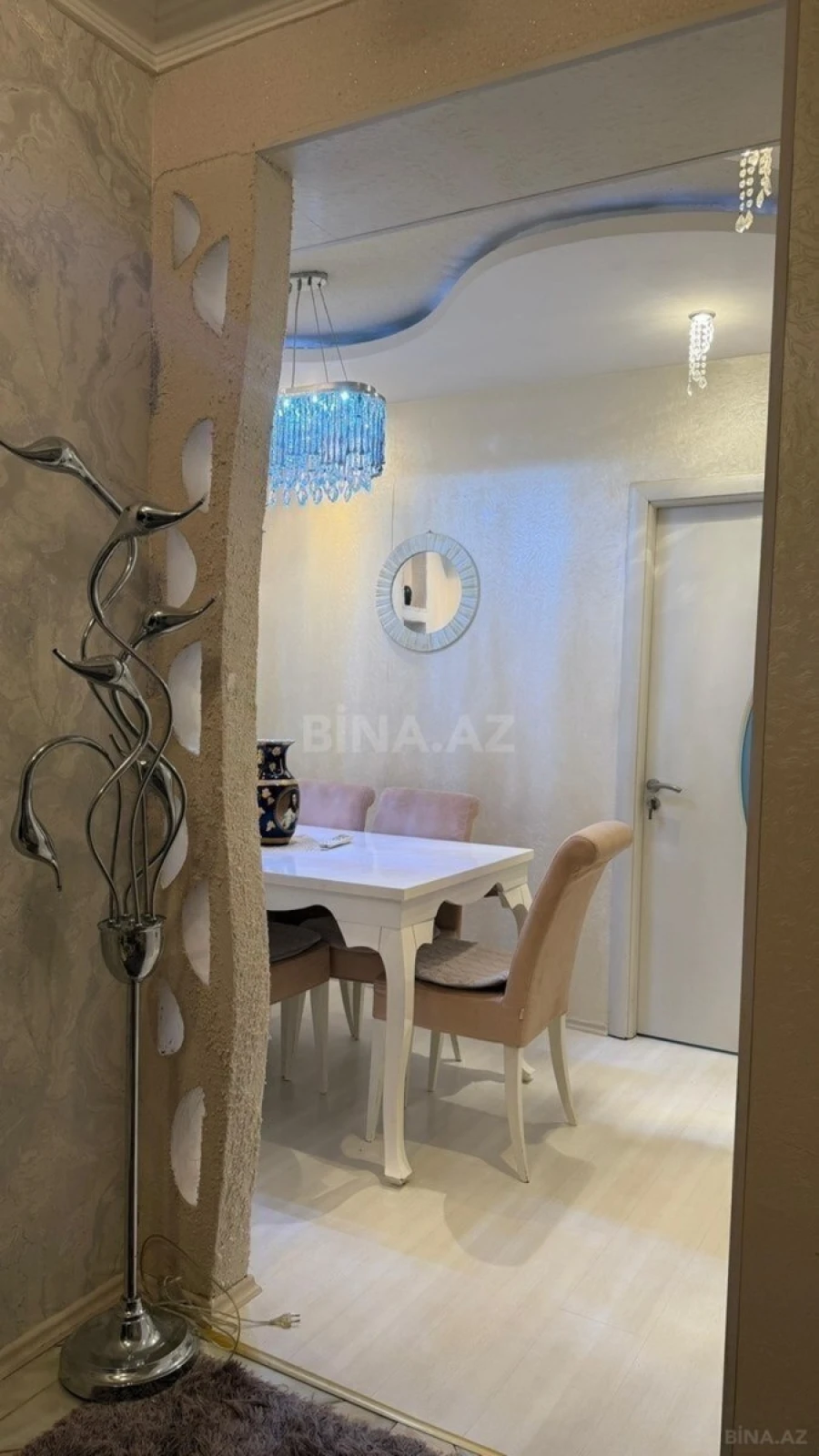 Satılır 3 otaqlı mənzil 70 m²