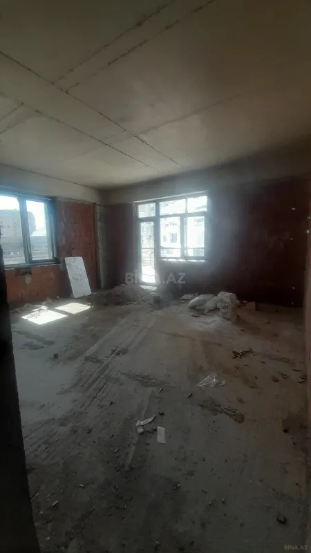 Satılır 2 otaqlı mənzil 83.2 m²