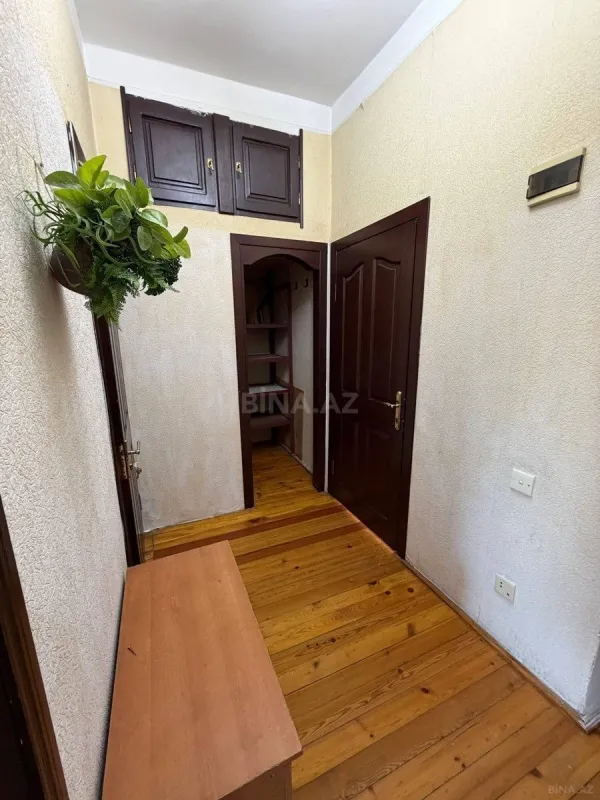 Kirayə verilir 2 otaqlı mənzil 50 m²