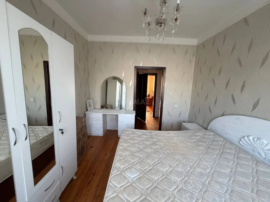 Kirayə verilir 2 otaqlı mənzil 50 m²