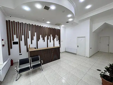 Kirayə verilir obyekt 200 m² — Bakı, Həzi Aslanov qəs. 200.00 m²