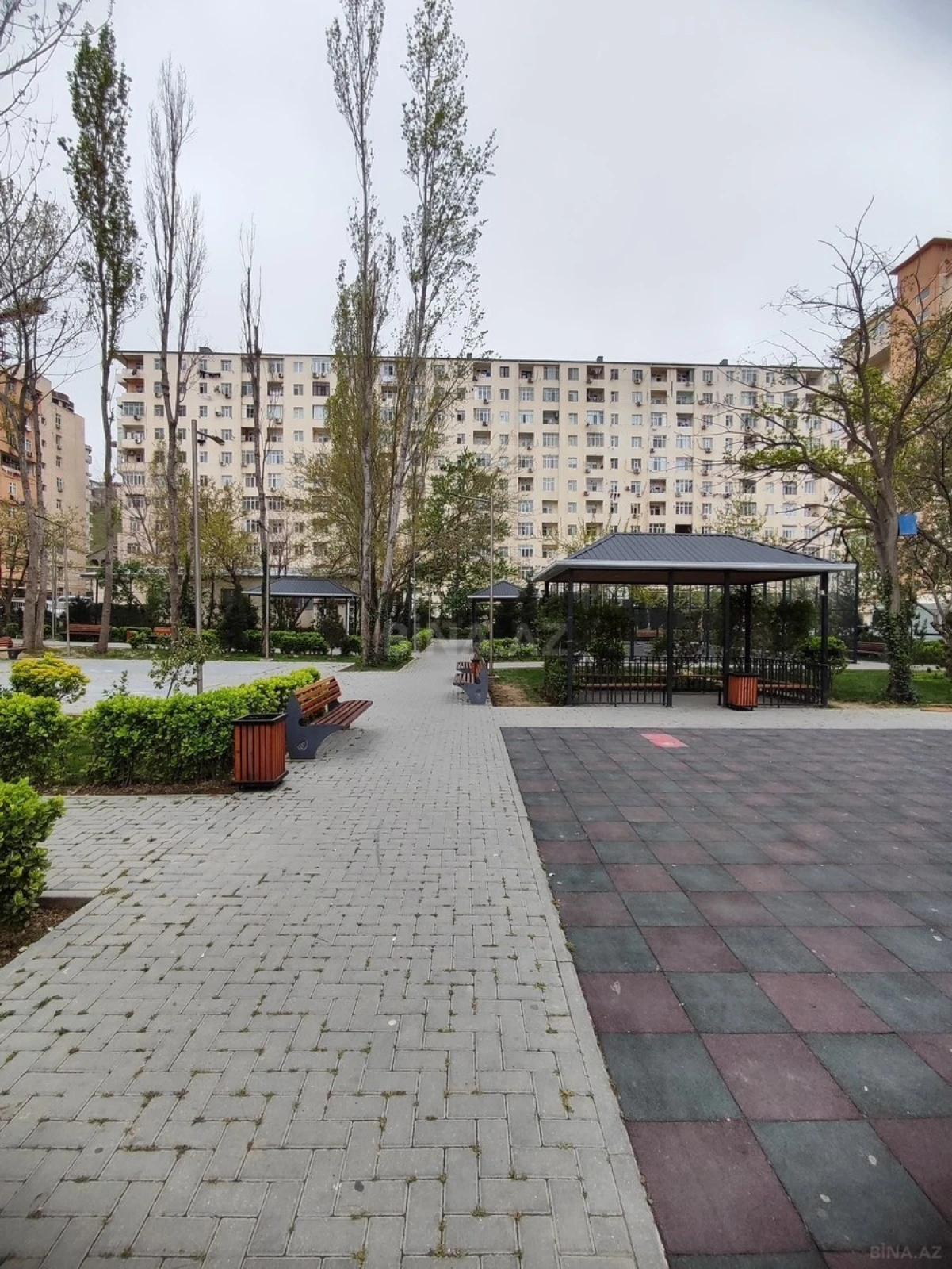 Satılır 2 otaqlı mənzil 60 m²