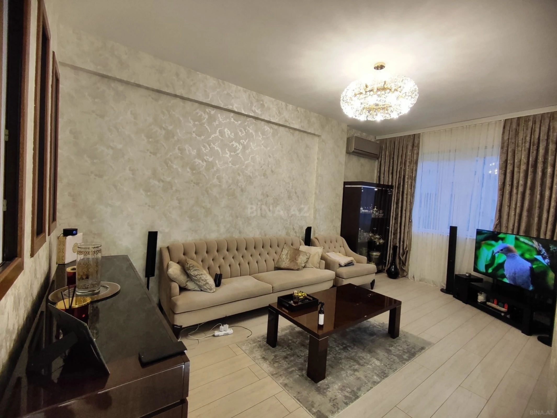Satılır 2 otaqlı mənzil 60 m²
