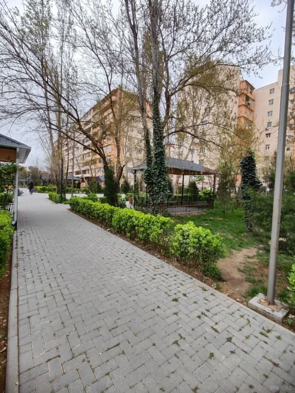 Satılır 2 otaqlı mənzil 60 m²