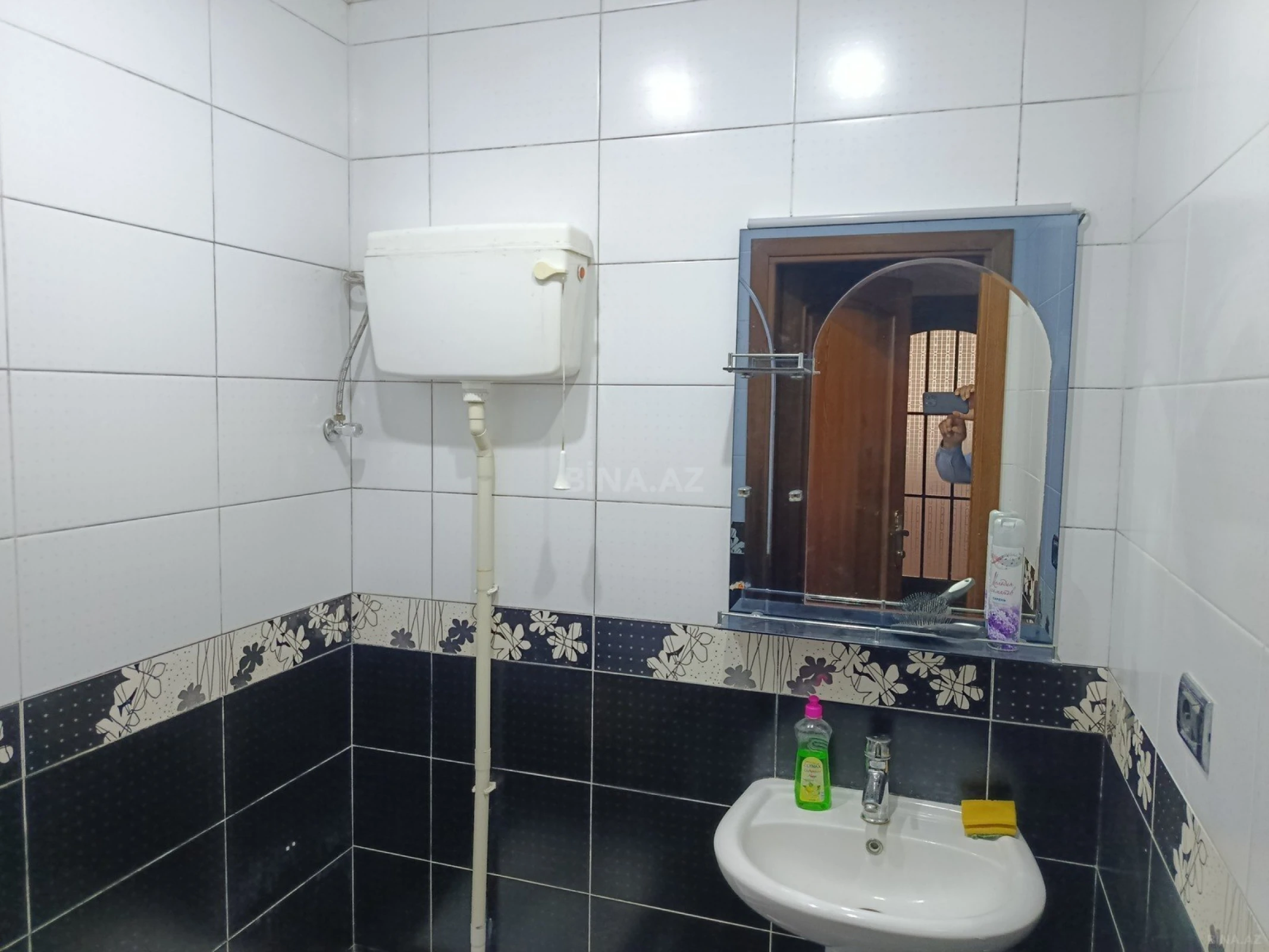 Satılır 3 otaqlı mənzil 130 m²
