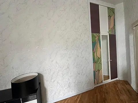 Kirayə verilir 3 otaqlı ofis 100 m²