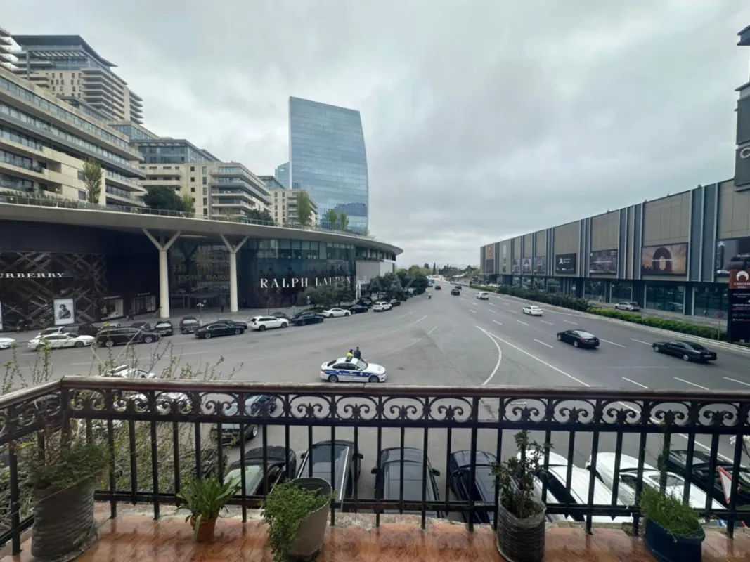 Kirayə verilir 3 otaqlı ofis 100 m²