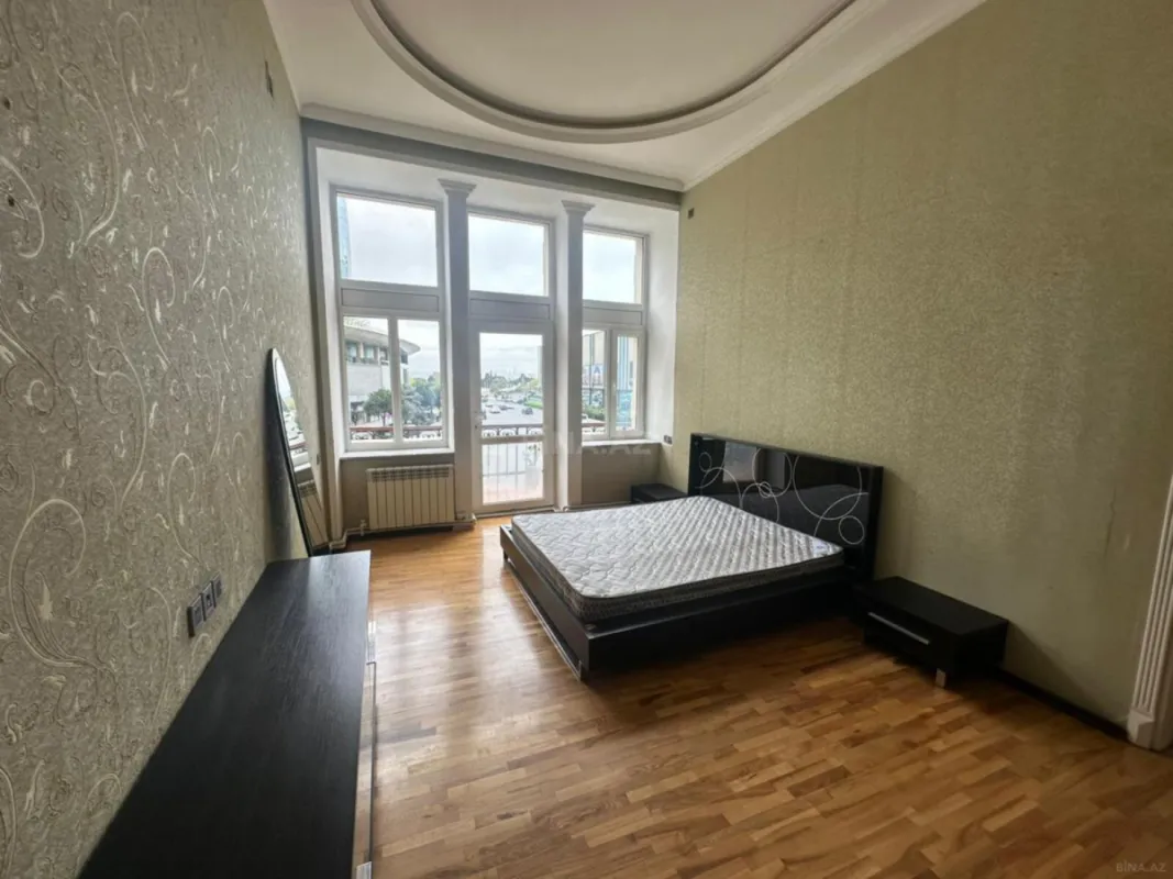 Kirayə verilir 3 otaqlı ofis 100 m²