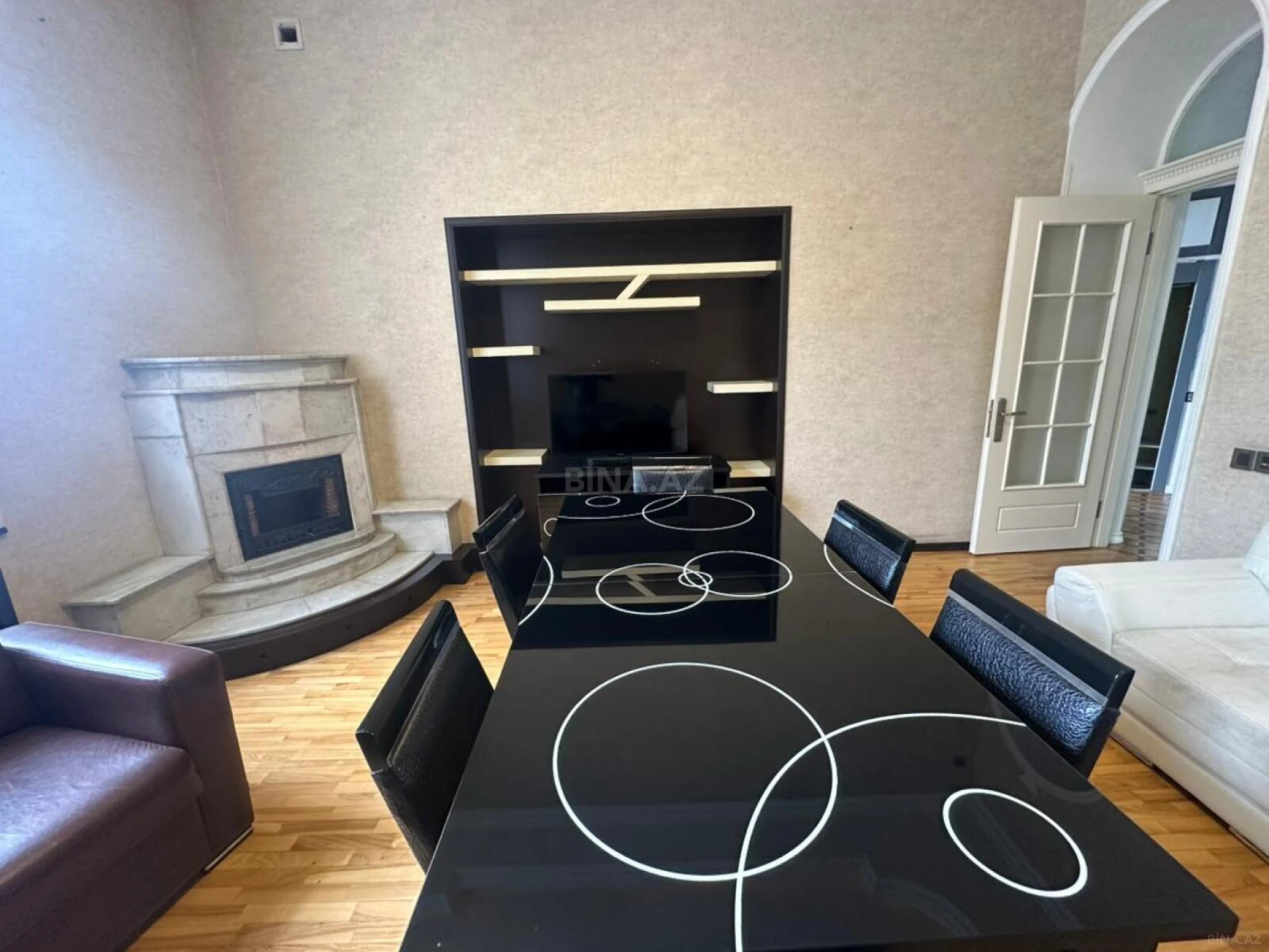 Kirayə verilir 3 otaqlı ofis 100 m²