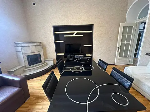 Kirayə verilir 3 otaqlı ofis 100 m²