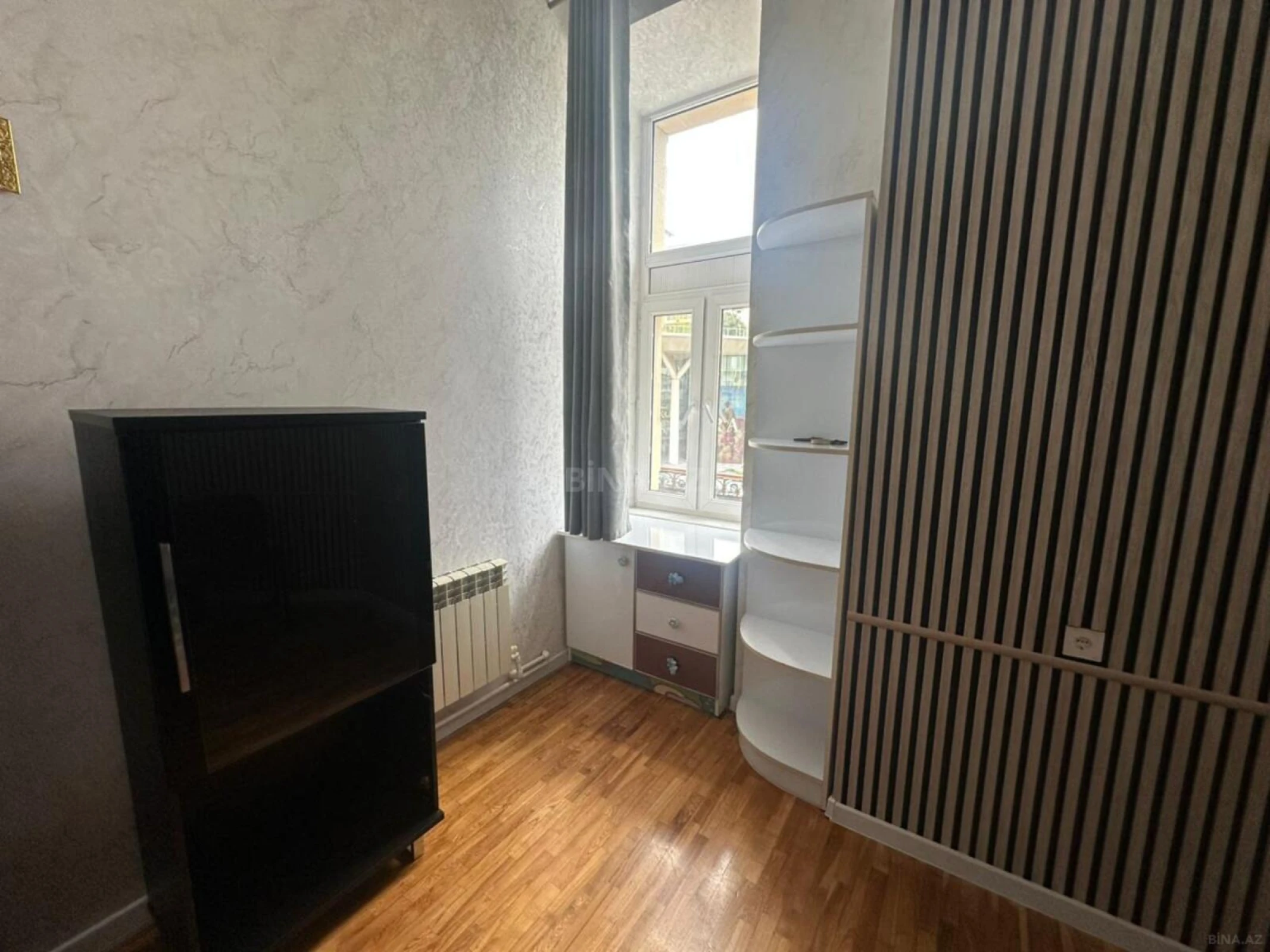 Kirayə verilir 3 otaqlı ofis 100 m²