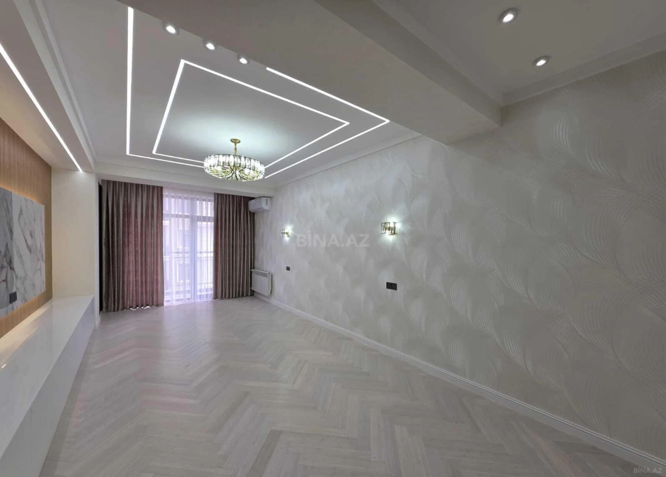 Satılır 4 otaqlı mənzil 175 m²