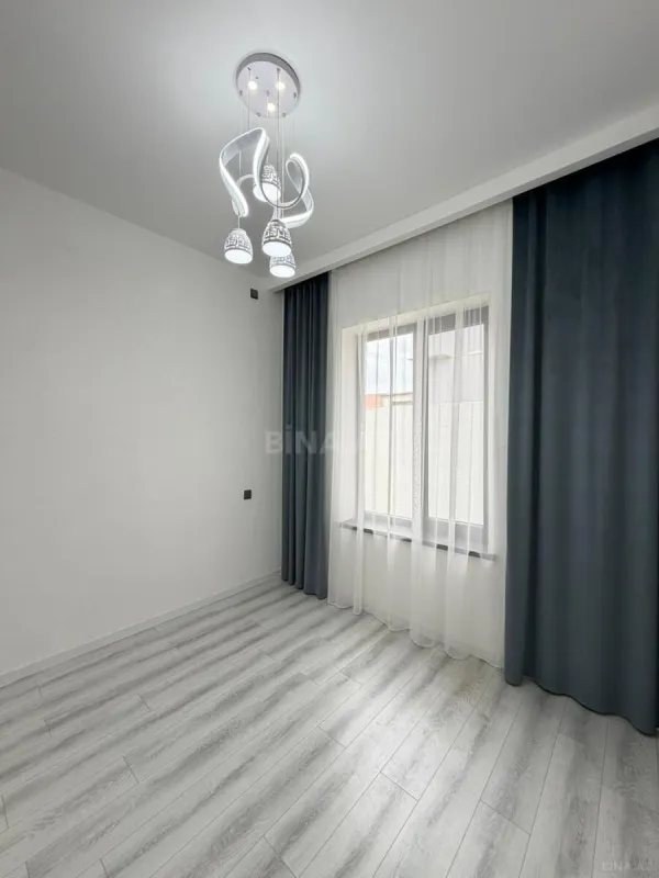 Satılır 4 otaqlı həyət evi 145 m²