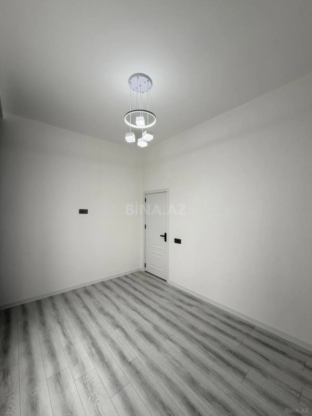 Satılır 4 otaqlı həyət evi 145 m²