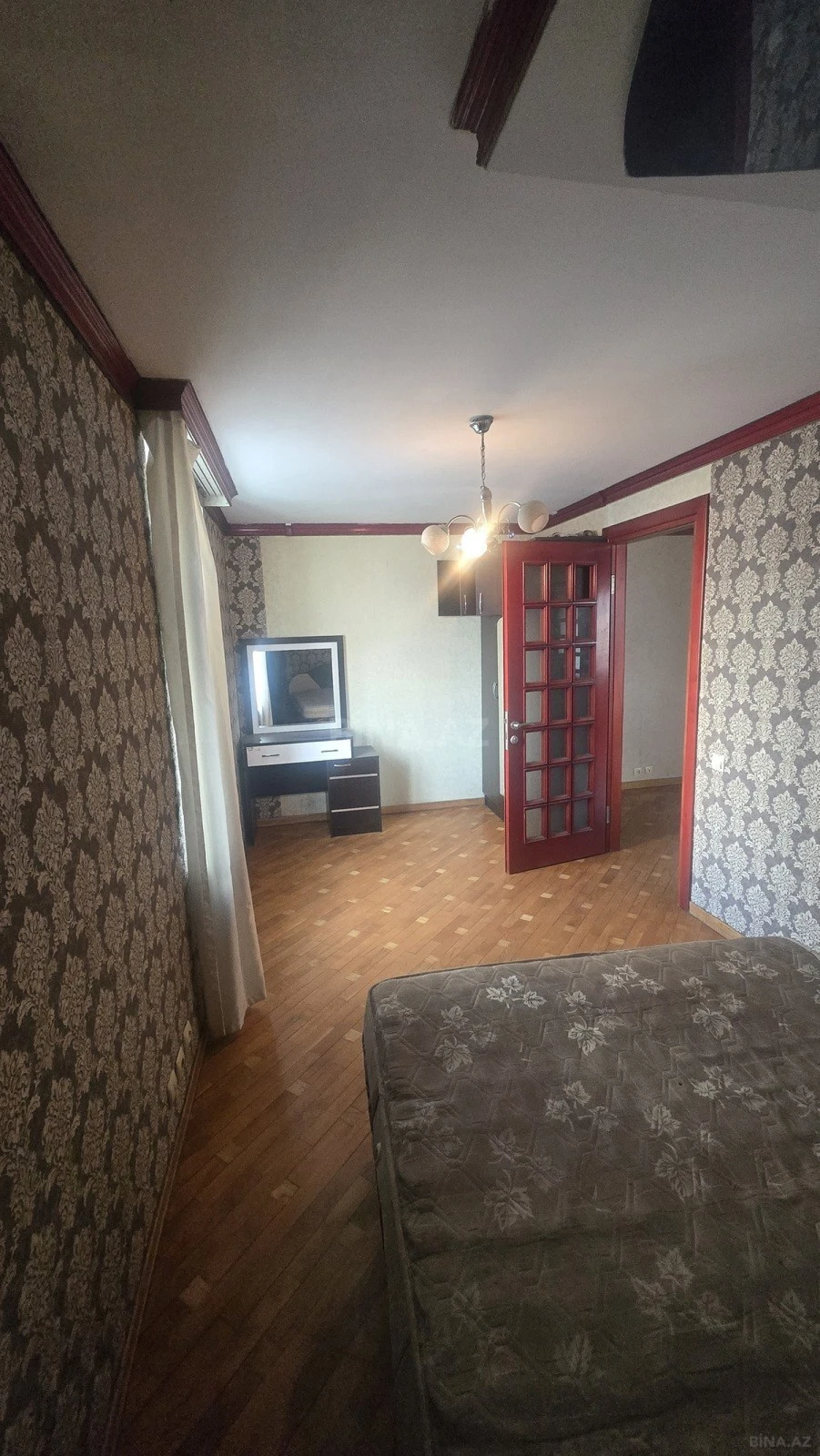Kirayə verilir 2 otaqlı mənzil 50 m²