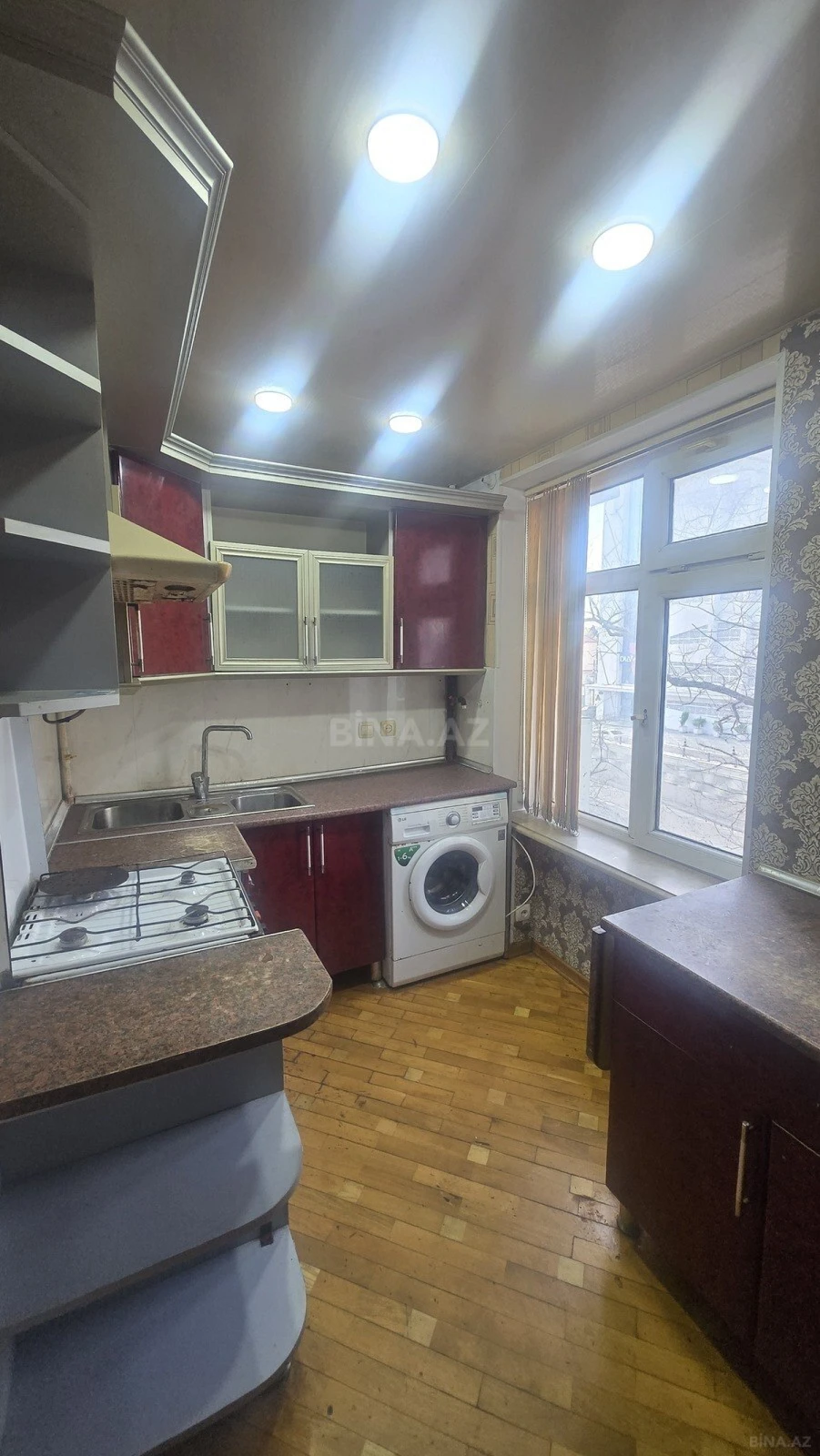 Kirayə verilir 2 otaqlı mənzil 50 m²