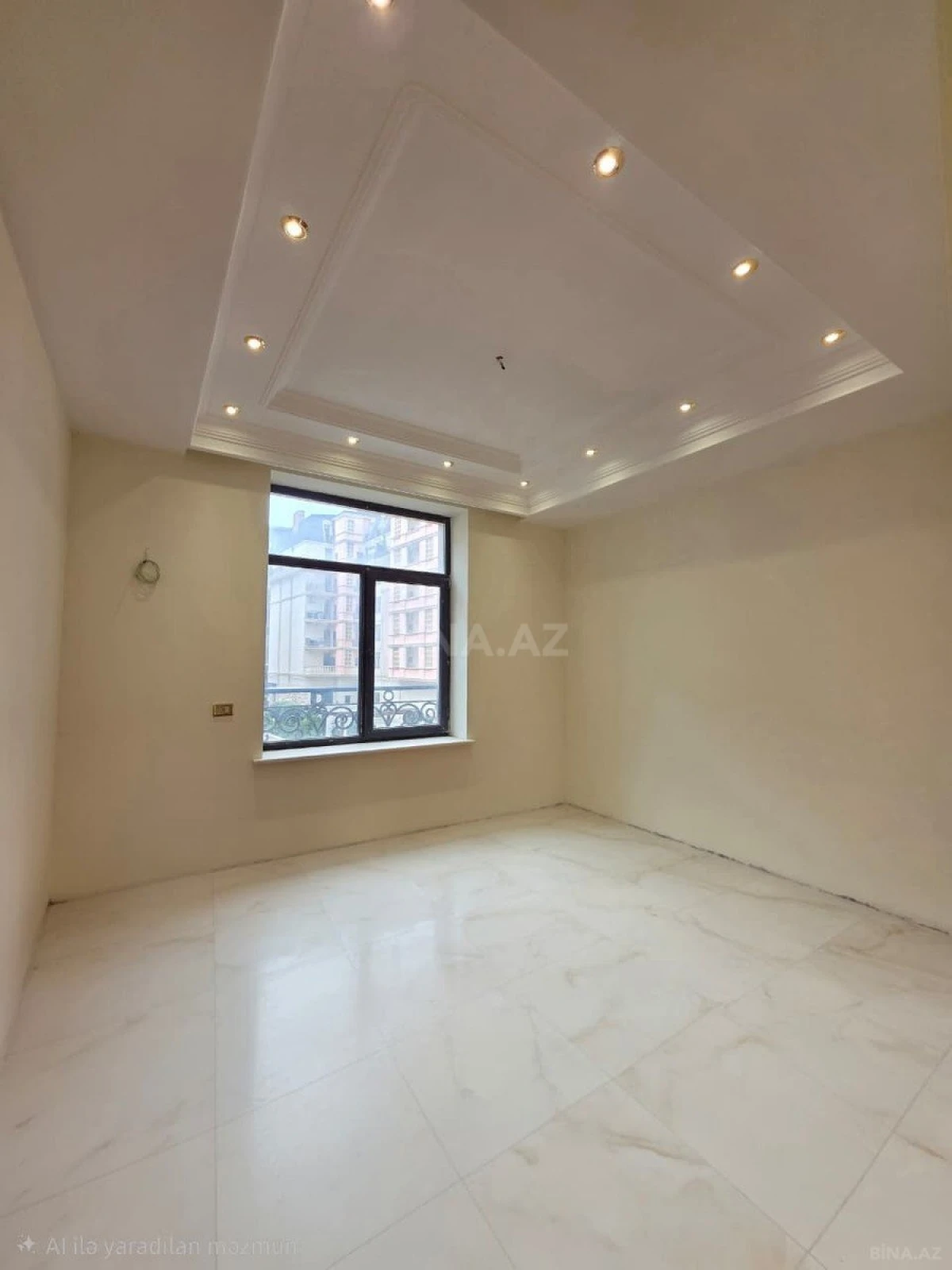 Satılır 5 otaqlı mənzil 193 m²