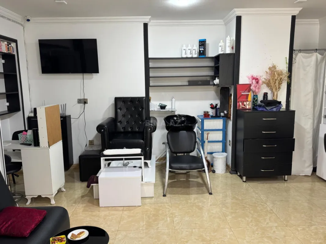 Kirayə verilir obyekt 60 m²