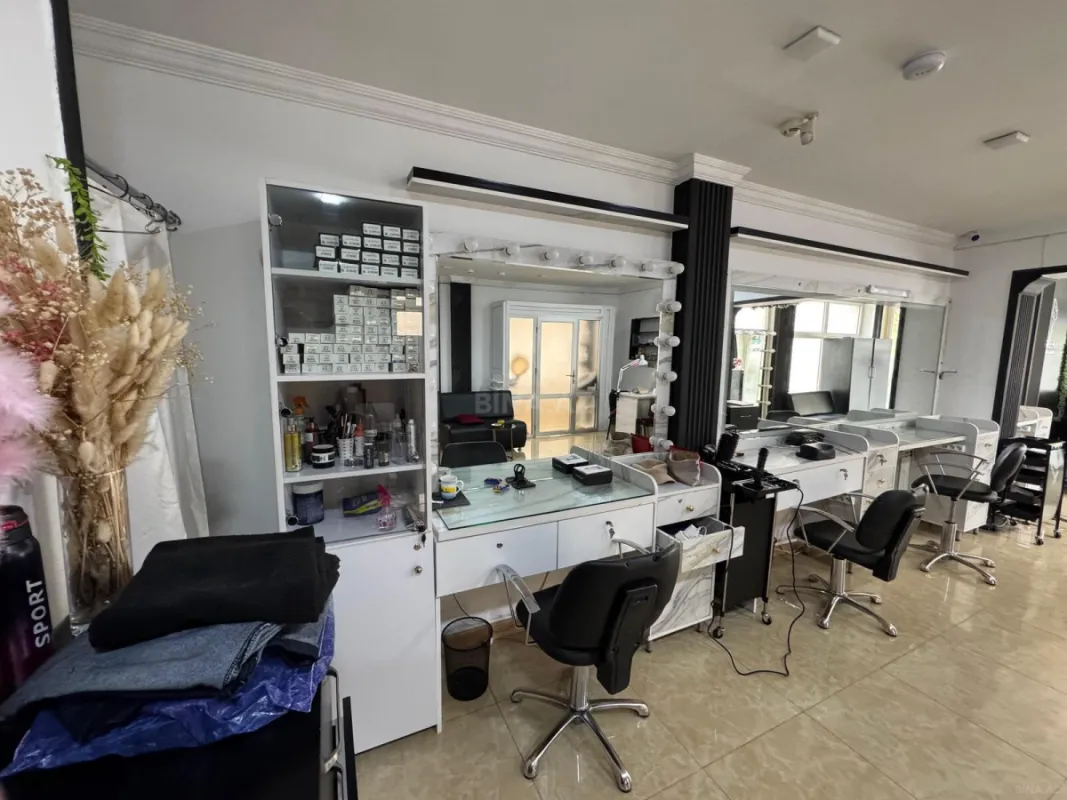 Kirayə verilir obyekt 60 m²