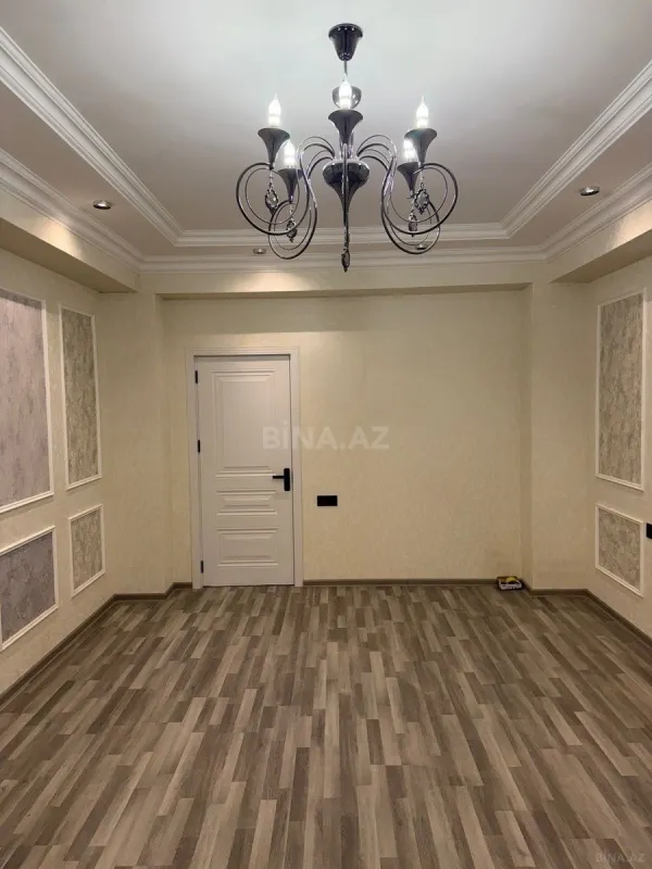 Satılır 3 otaqlı mənzil 83 m²