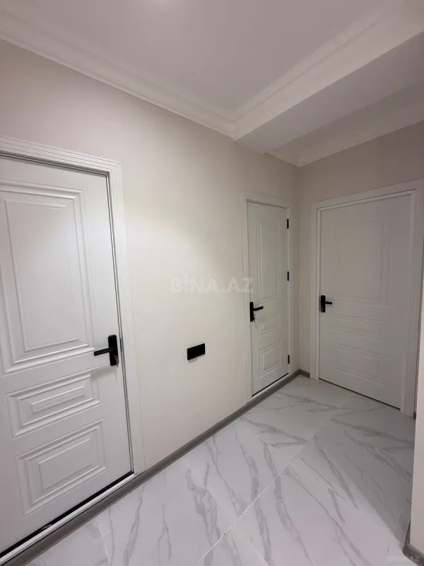 Satılır 3 otaqlı mənzil 83 m²