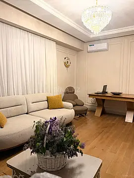 Satılır 3 otaqlı mənzil 86 m²