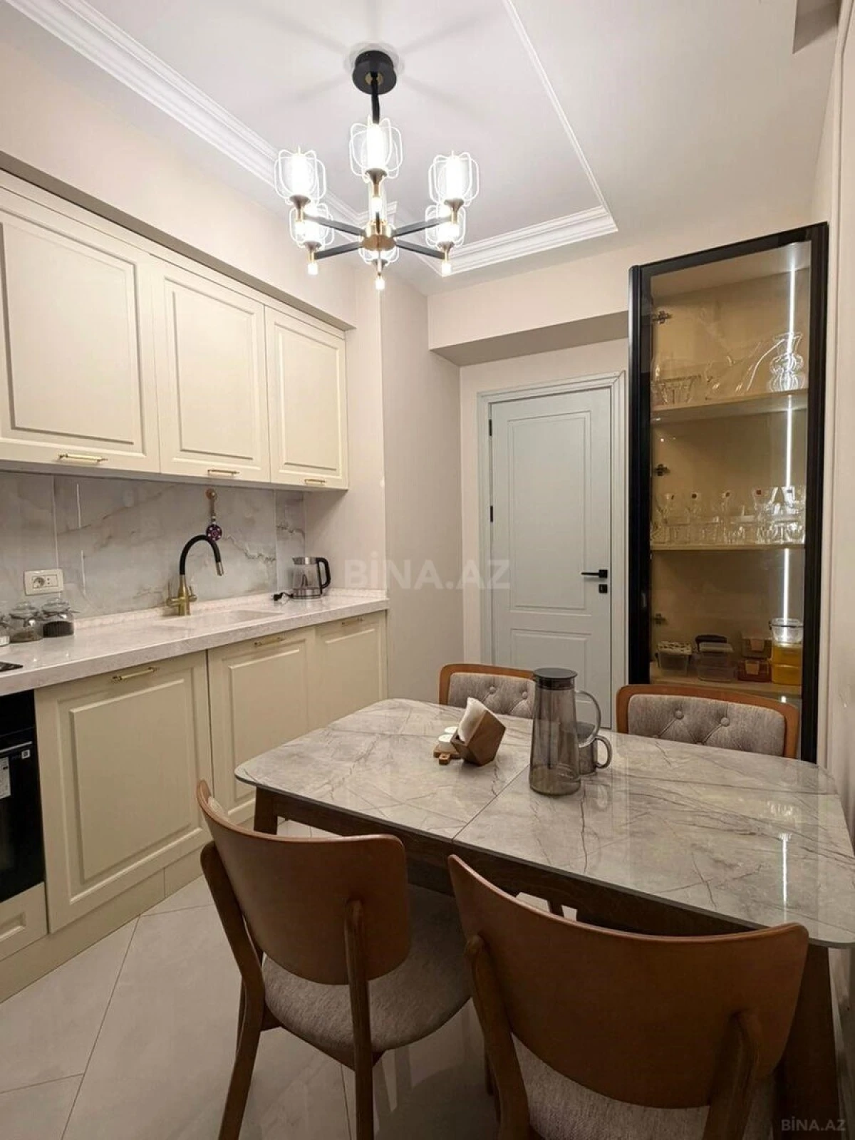 Satılır 3 otaqlı mənzil 86 m²