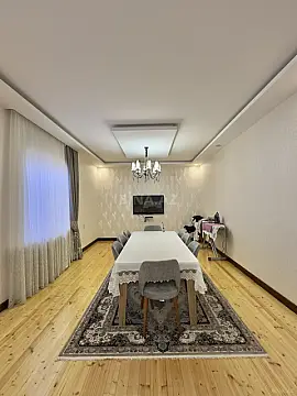 Satılır 6 otaqlı həyət evi 220 m²