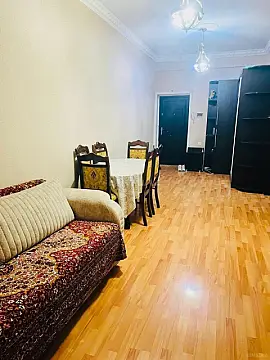 Kirayə verilir 3 otaqlı mənzil 100 m²