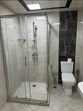 Satılır obyekt 300 m²