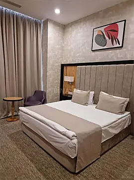 Satılır obyekt 300 m² — Bakı, Nizami 300.00 m²