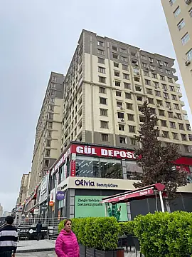 Satılır 3 otaqlı mənzil 122 m² — Bakı, İnşaatçılar 3 otaq 122.00 m²