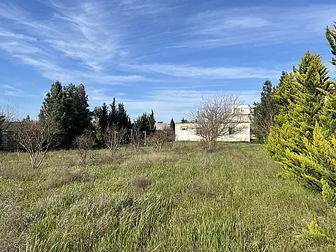 Satılır torpaq sahəsi 25 m²